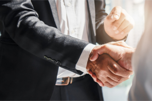 Swiss Re introduces new CEO of digital insurance platform