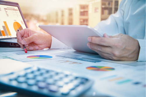 Singapore life insurers report sales rebound