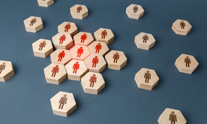 PwC starts mass layoffs after losing clients