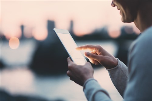 Rapid rise of niche online insurance products worries experts